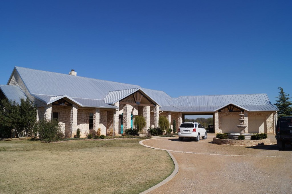Modern metal roof on residential home in Oklahoma by Coryell